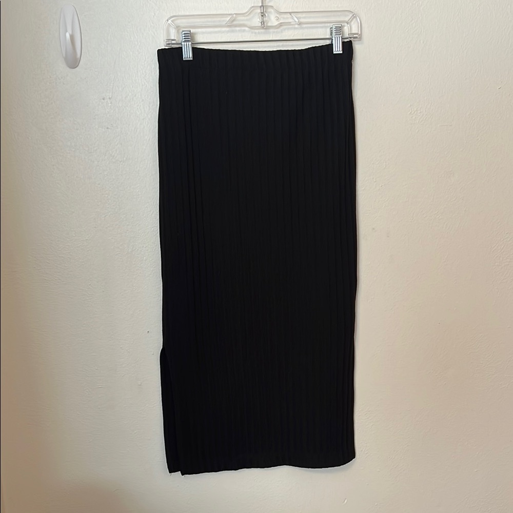 Divided Black Maxi Pencil Skirt with Double Slit
